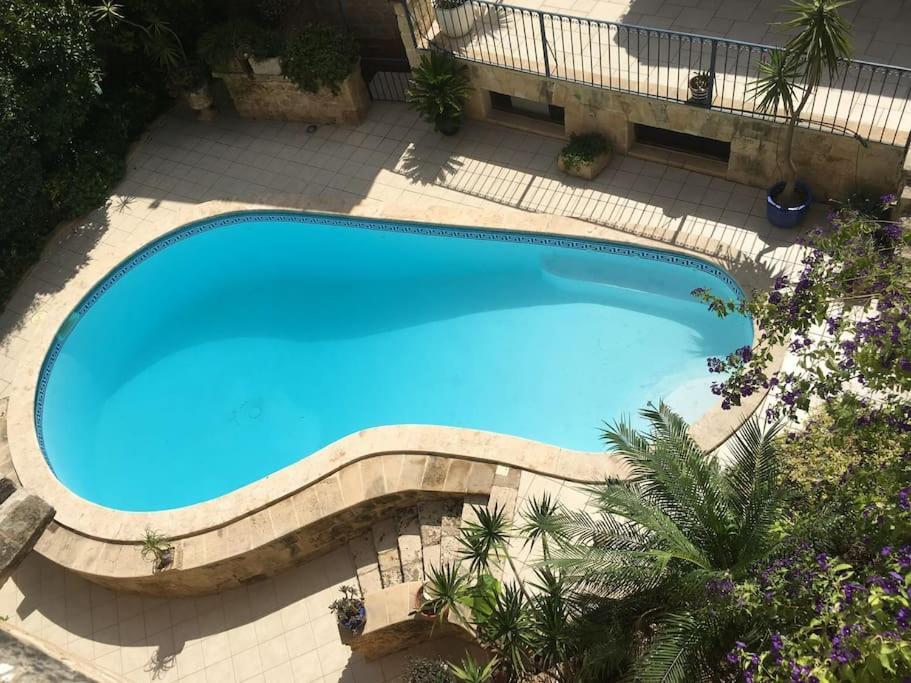 Studio Apartment With Pool In House Of Character. Birkirkara Buitenkant foto
