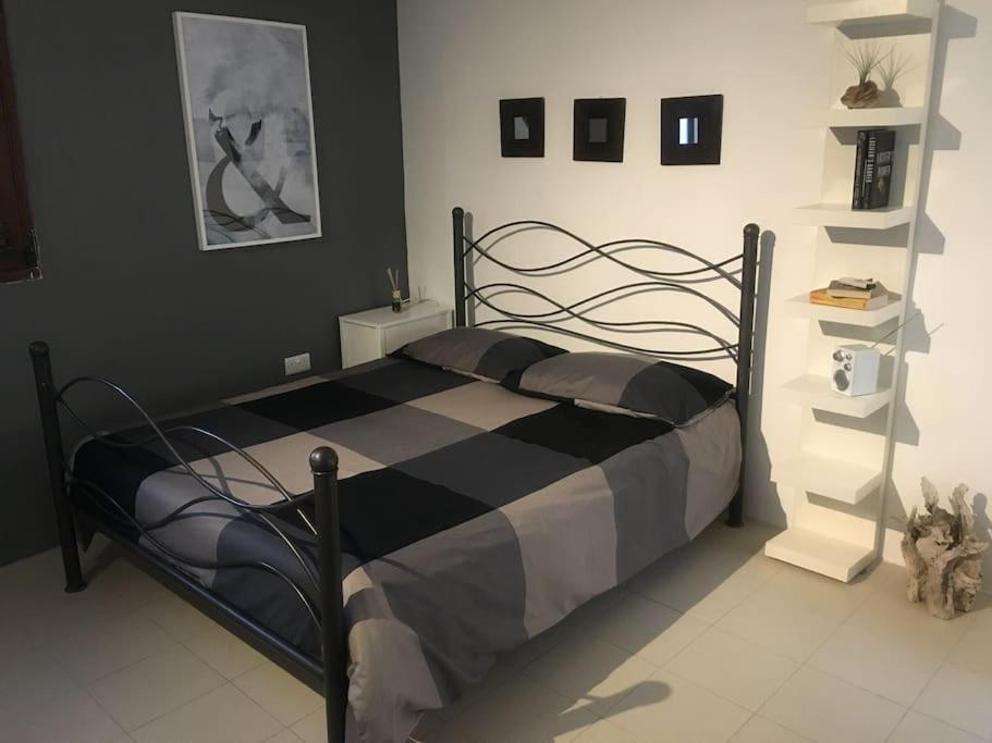 Studio Apartment With Pool In House Of Character. Birkirkara Buitenkant foto