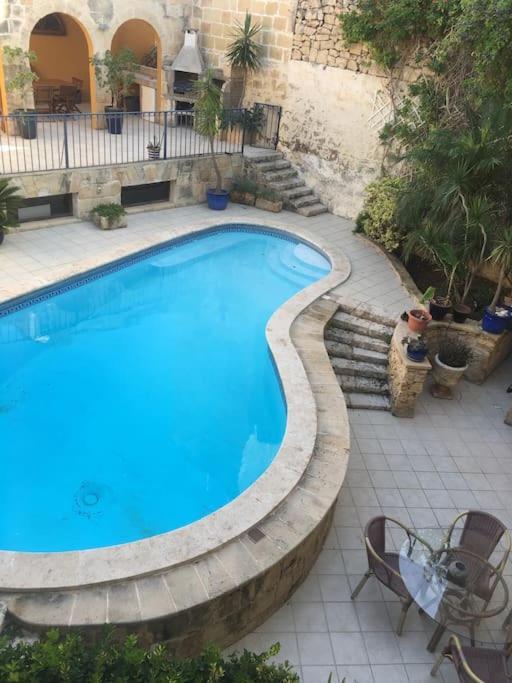 Studio Apartment With Pool In House Of Character. Birkirkara Buitenkant foto